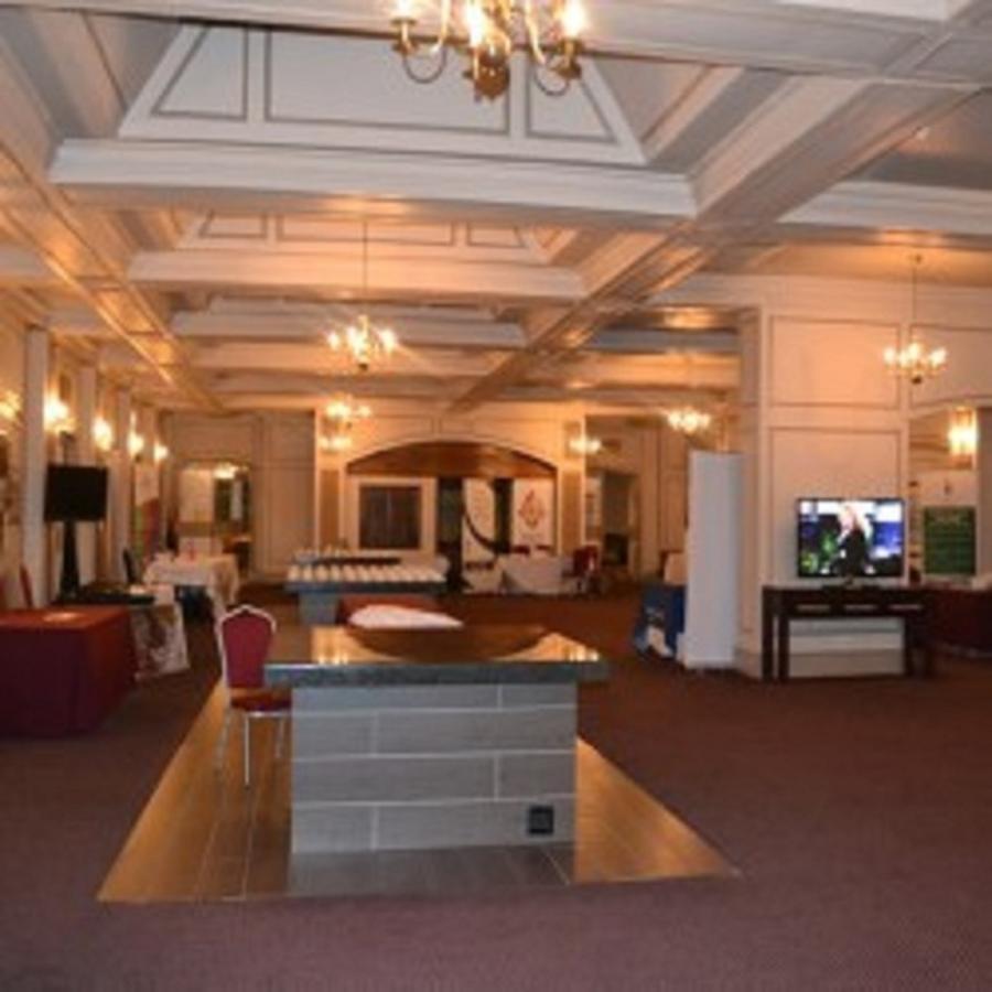 President Hotel Блоемфонтейн Екстериор снимка
