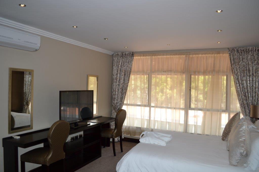 President Hotel Блоемфонтейн Екстериор снимка