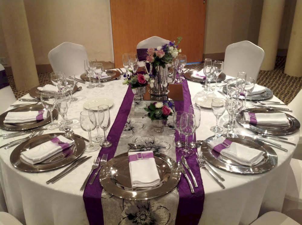 President Hotel Блоемфонтейн Екстериор снимка